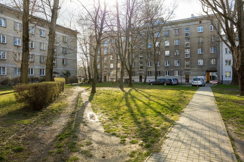 Saska Kepa Modern Apartment