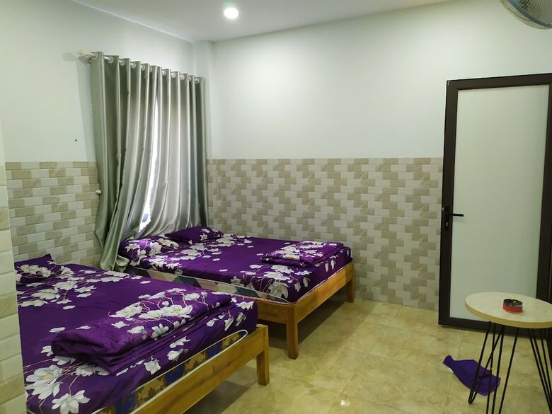 Hotel Oyo 1052 Hoang Gia Motel