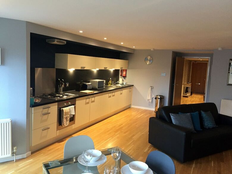 Tolbooth Apartments