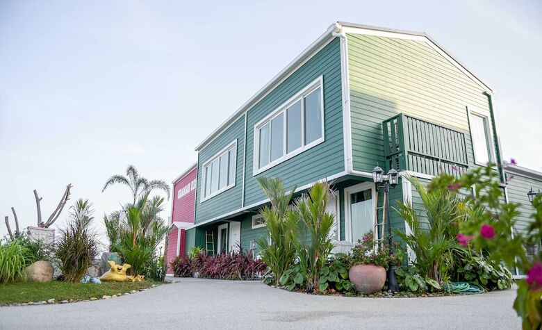 Hotel Seaman Resort