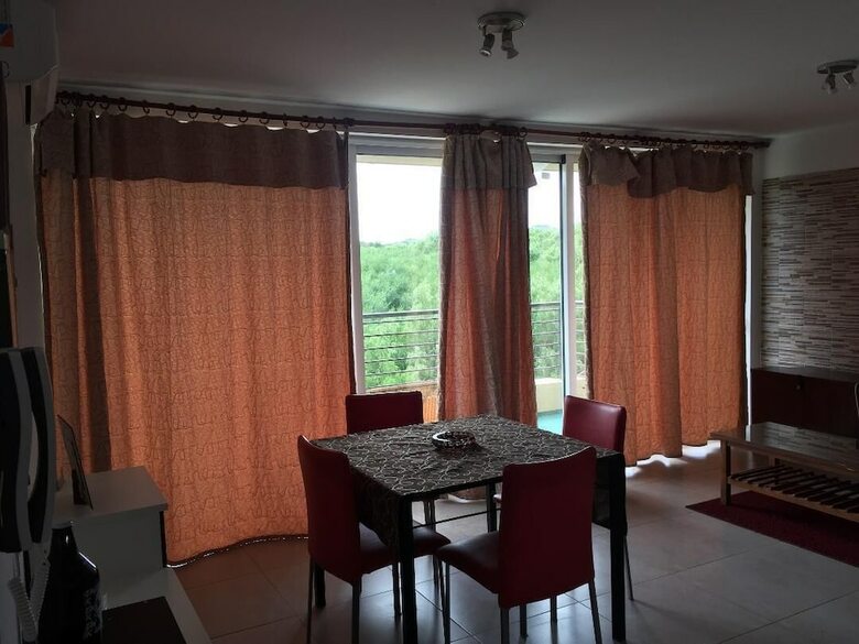 Apartamentos Altos Del Lago