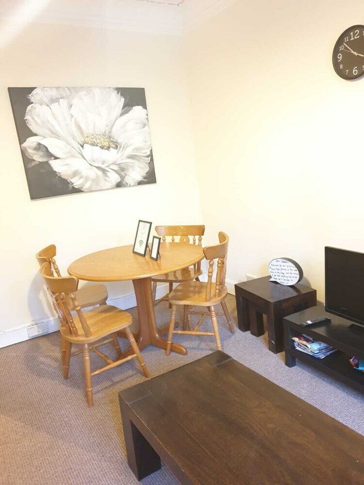 Apartamento Convenient Clean And Comfortable Flat