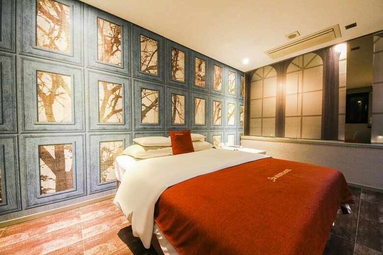 Hotel On