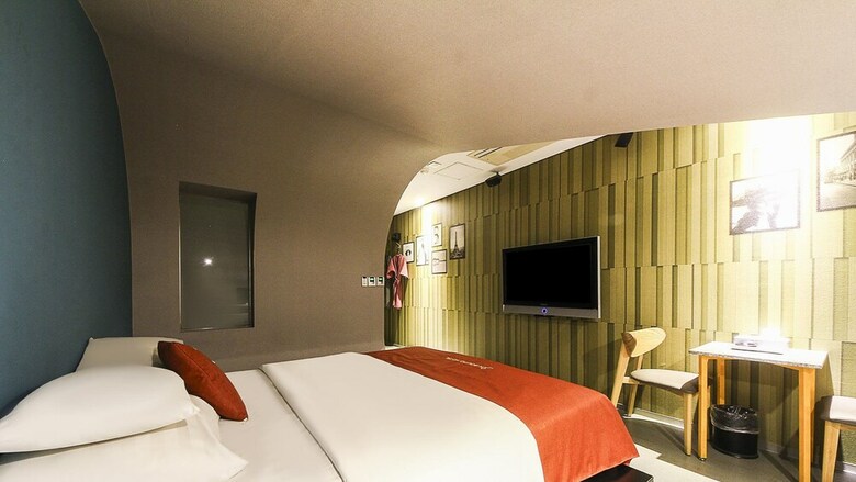Hotel On