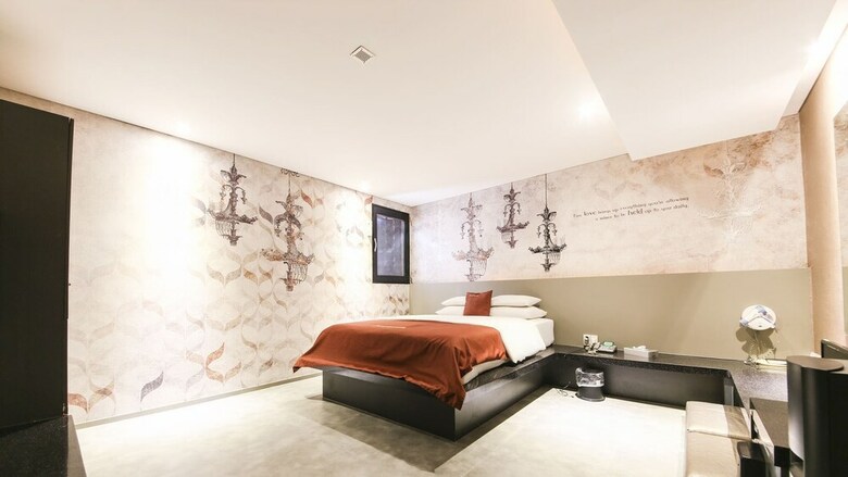 Hotel On