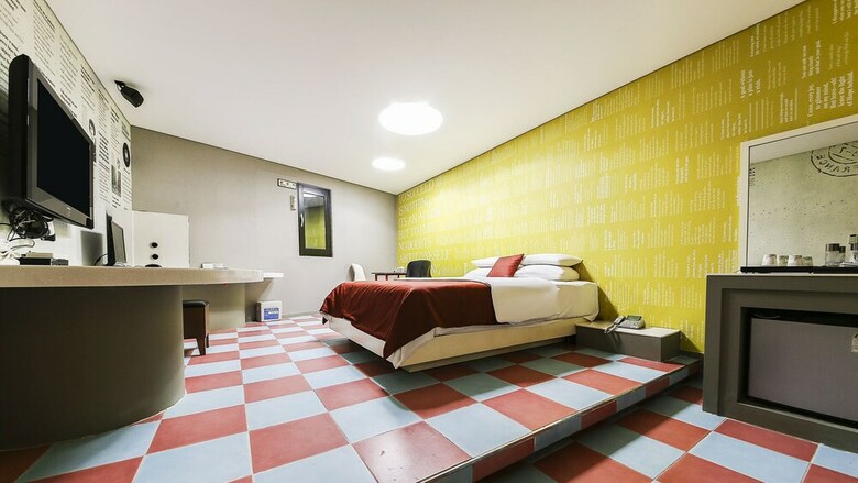 Hotel On