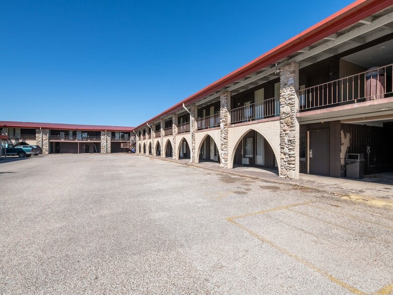 Motel Oyo Hotel Bay City Tx-35
