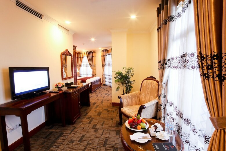 Eden Hotel