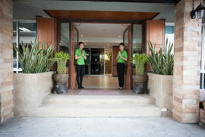 Season Palace Huahin Hotel