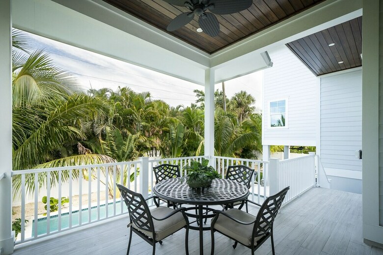 Villa Feelin' Beachy