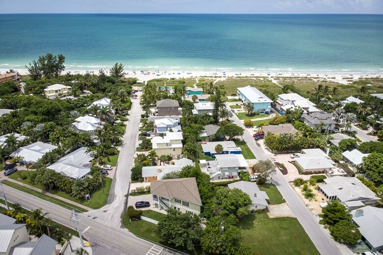 Villa Feelin' Beachy