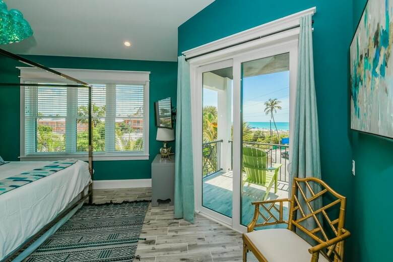 Gulf Horizons