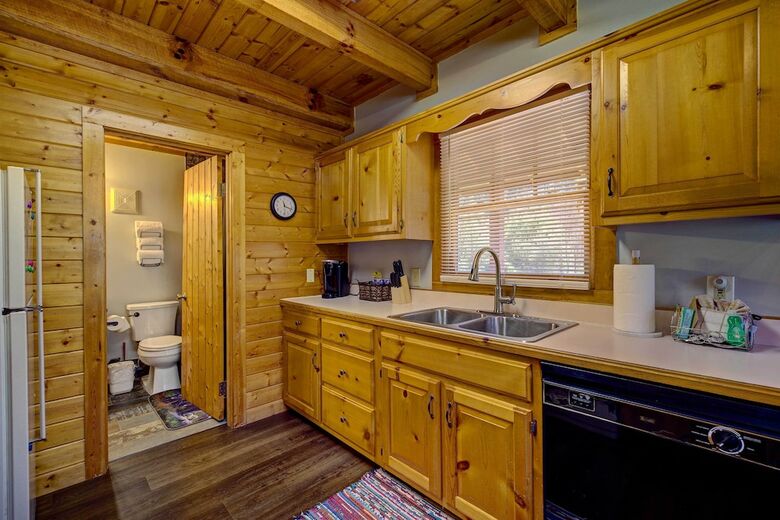 Cabana Tennessee Charm