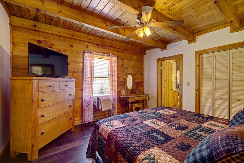 Cabana Tennessee Charm