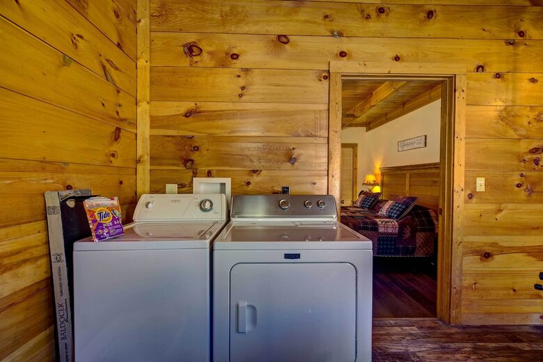 Cabana Tennessee Charm