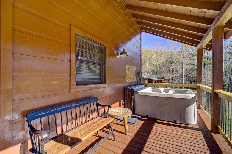 Cabana Tennessee Charm