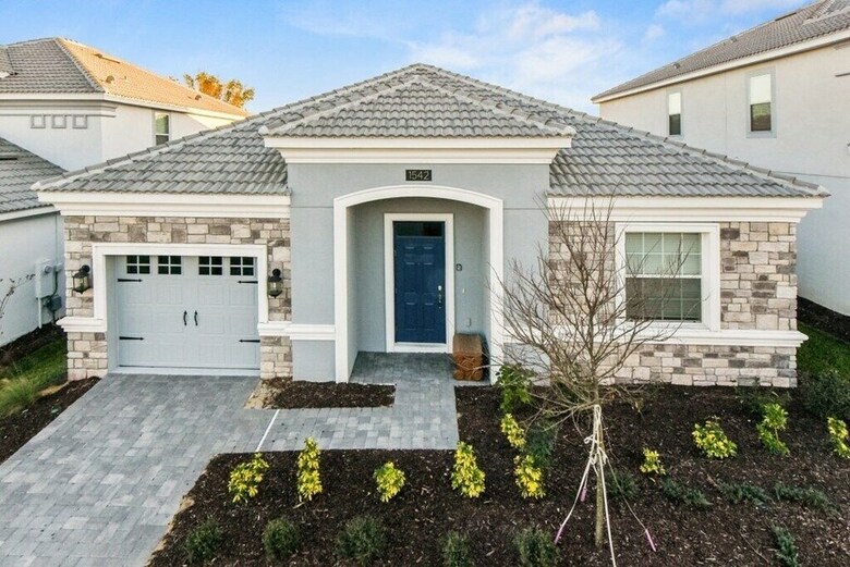 Well Appointed 4-bed Hm W Pool, Gm Rm-1542mvd