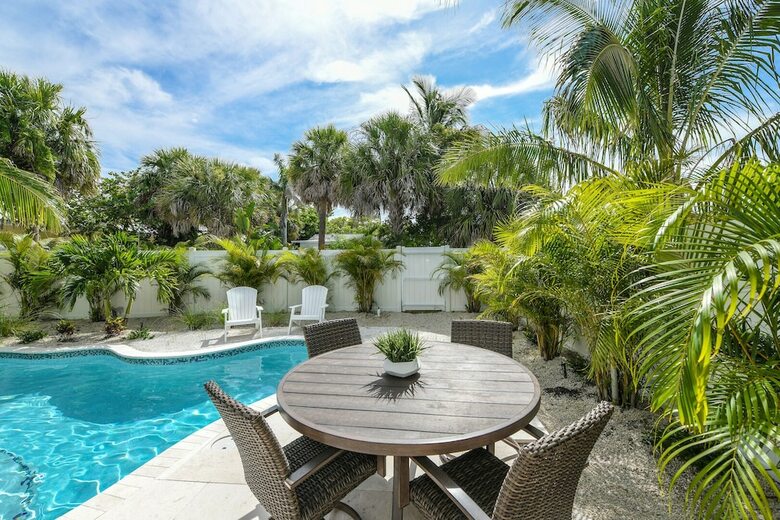 Villa Beach Escape