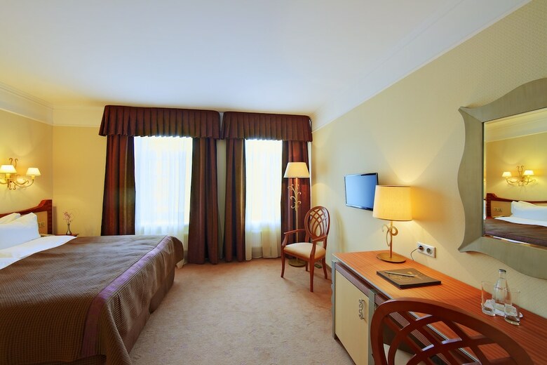 Hotel Dvor Podznoeva