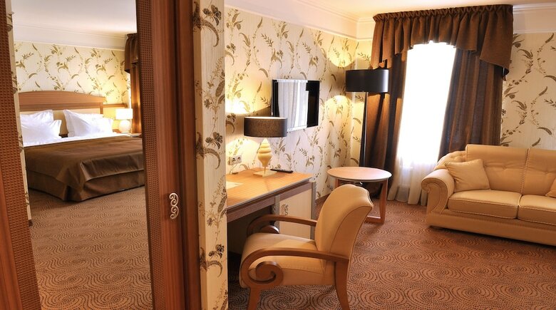 Hotel Dvor Podznoeva