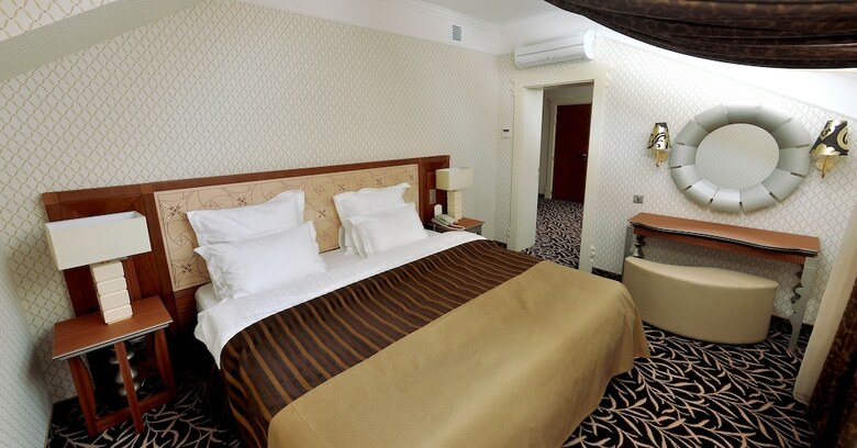 Hotel Dvor Podznoeva
