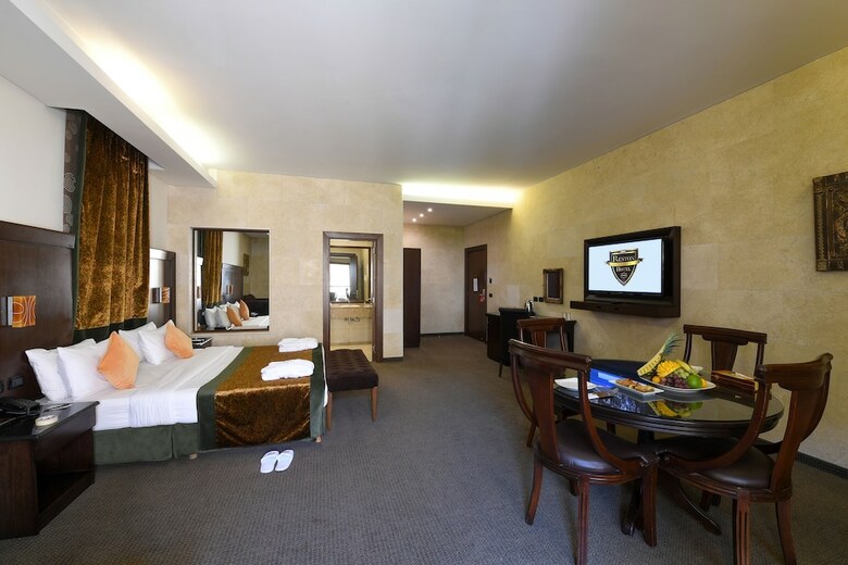 Reston Hotel