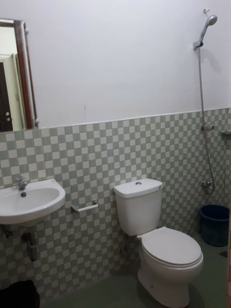 Shekinah Hotel