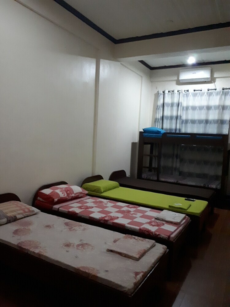 Shekinah Hotel