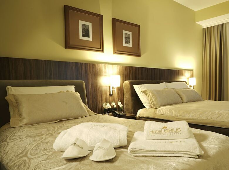 Hotel Sirius