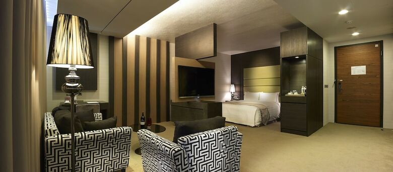 The Loft Hotel