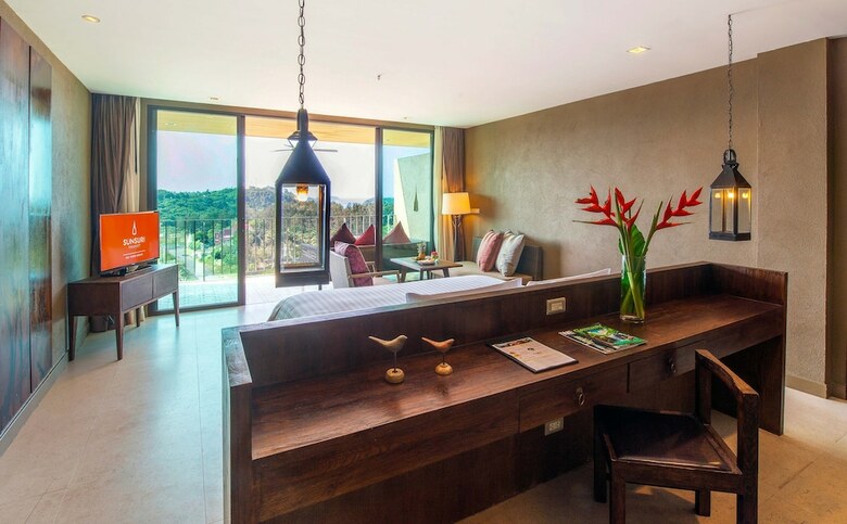 Hotel Sunsuri Phuket