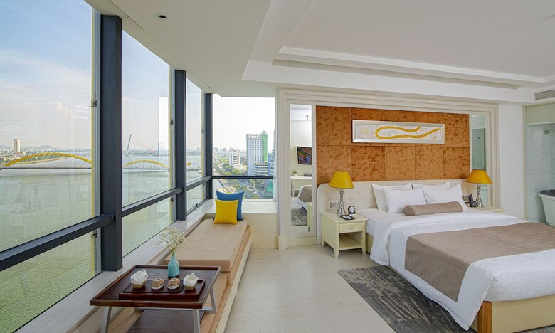 Brilliant Hotel