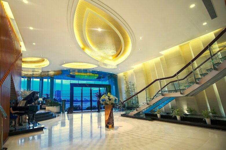 Brilliant Hotel