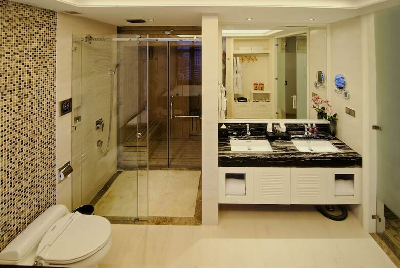 Brilliant Hotel