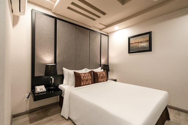 Paragon Saigon Hotel