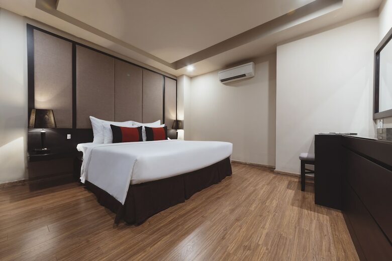 Paragon Saigon Hotel