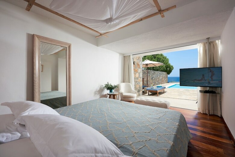 St. Nicolas Bay Resort Hotel & Villas