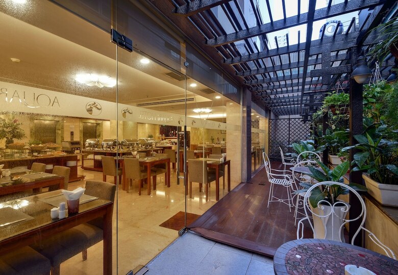 Aquari Hotel