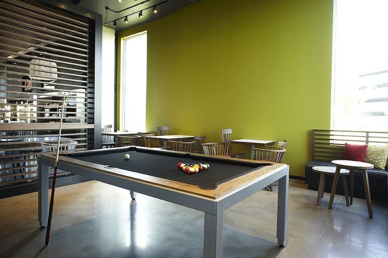 Alt Hotel Toronto Airport