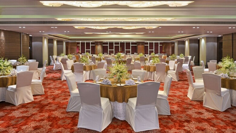 Hotel Holiday Inn Chandigarh Panchkula