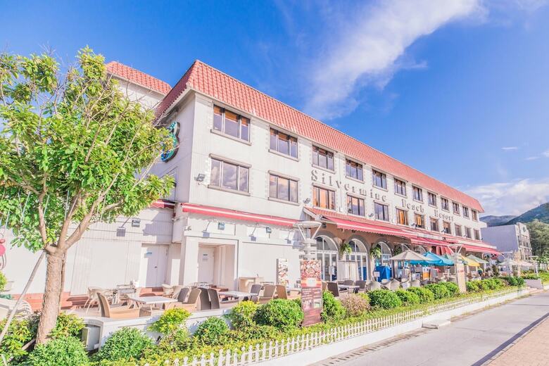 Hotel Silvermine Beach Resort