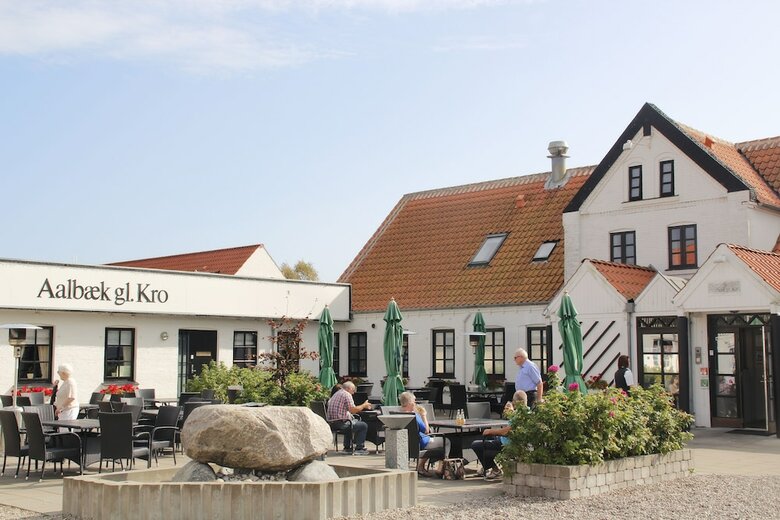 Hotel Aalb�k Gl. Kro