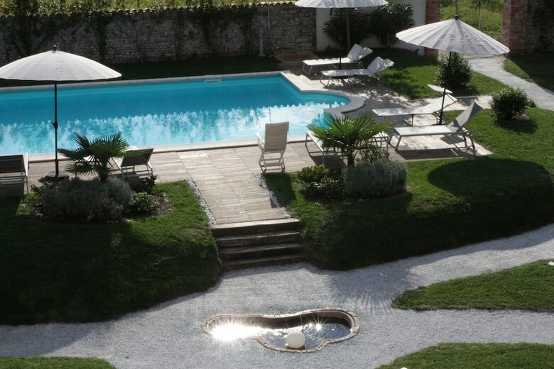 Hotel Antico Borgo Torricella