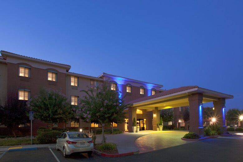 Hotel Holiday Inn Express & Suites Davis - University Area