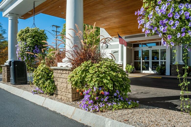 Hotel Comfort Inn & Suites