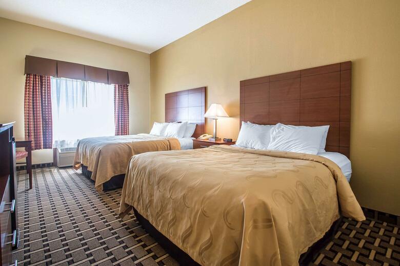 Hotel Quality Inn & Suites