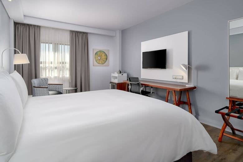 Protea Hotel By Marriott Roodepoort