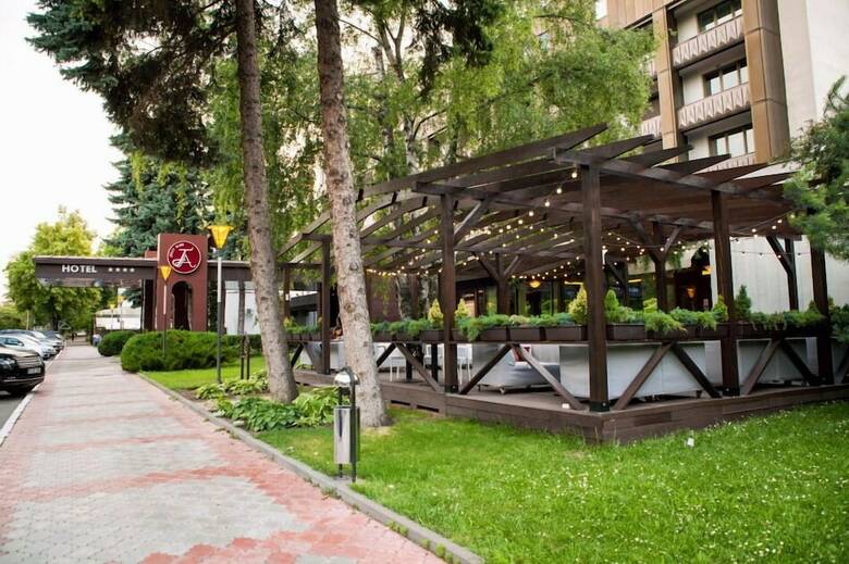 Jolly Alon Hotel