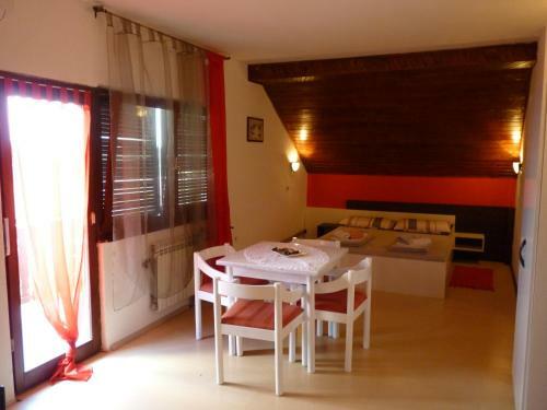 Hostal Rooms Beba