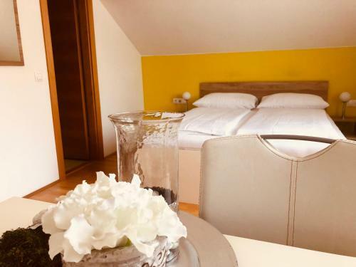 Hostal Rooms Jana